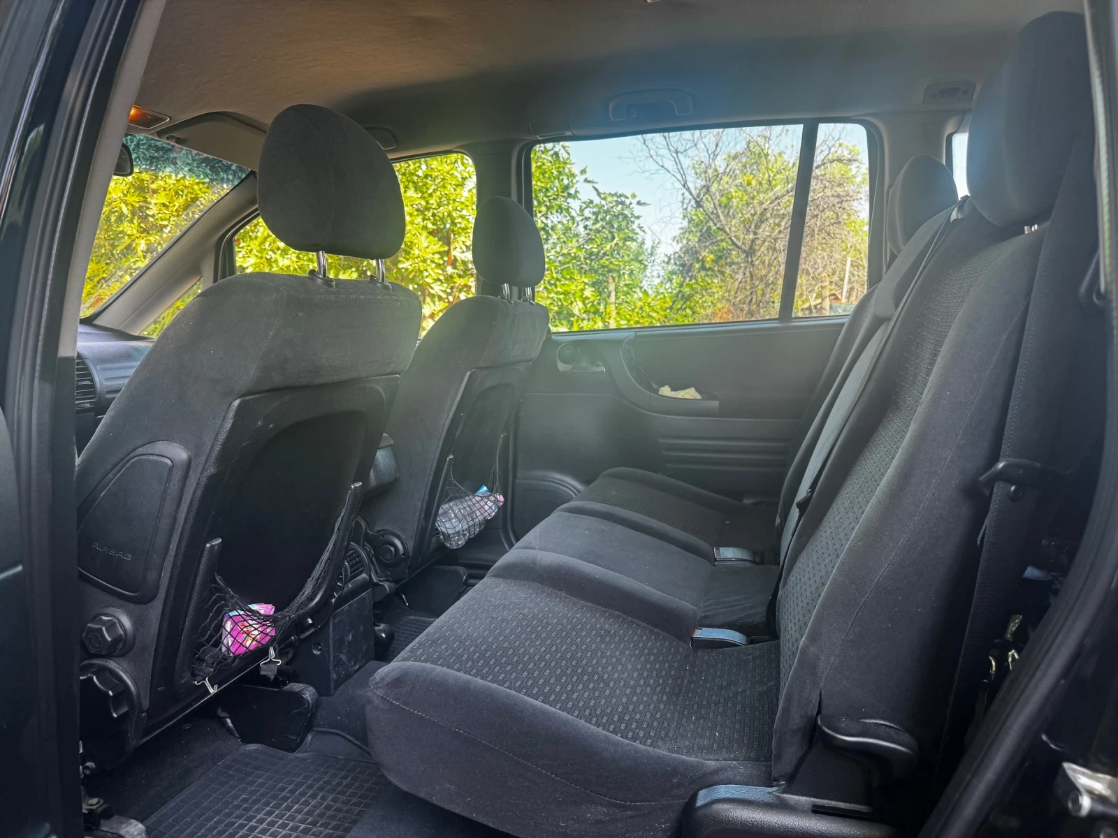 Opel Zafira 1.6, снимка 8 - Автомобили и джипове - 55076373