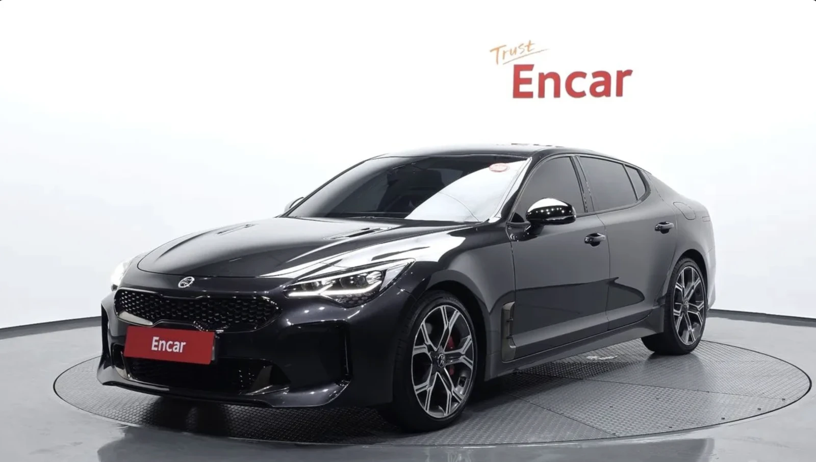 Kia Stinger 2.0 Turbo / GT line Platinum / ОБДУХ / 360 КАМЕРИ