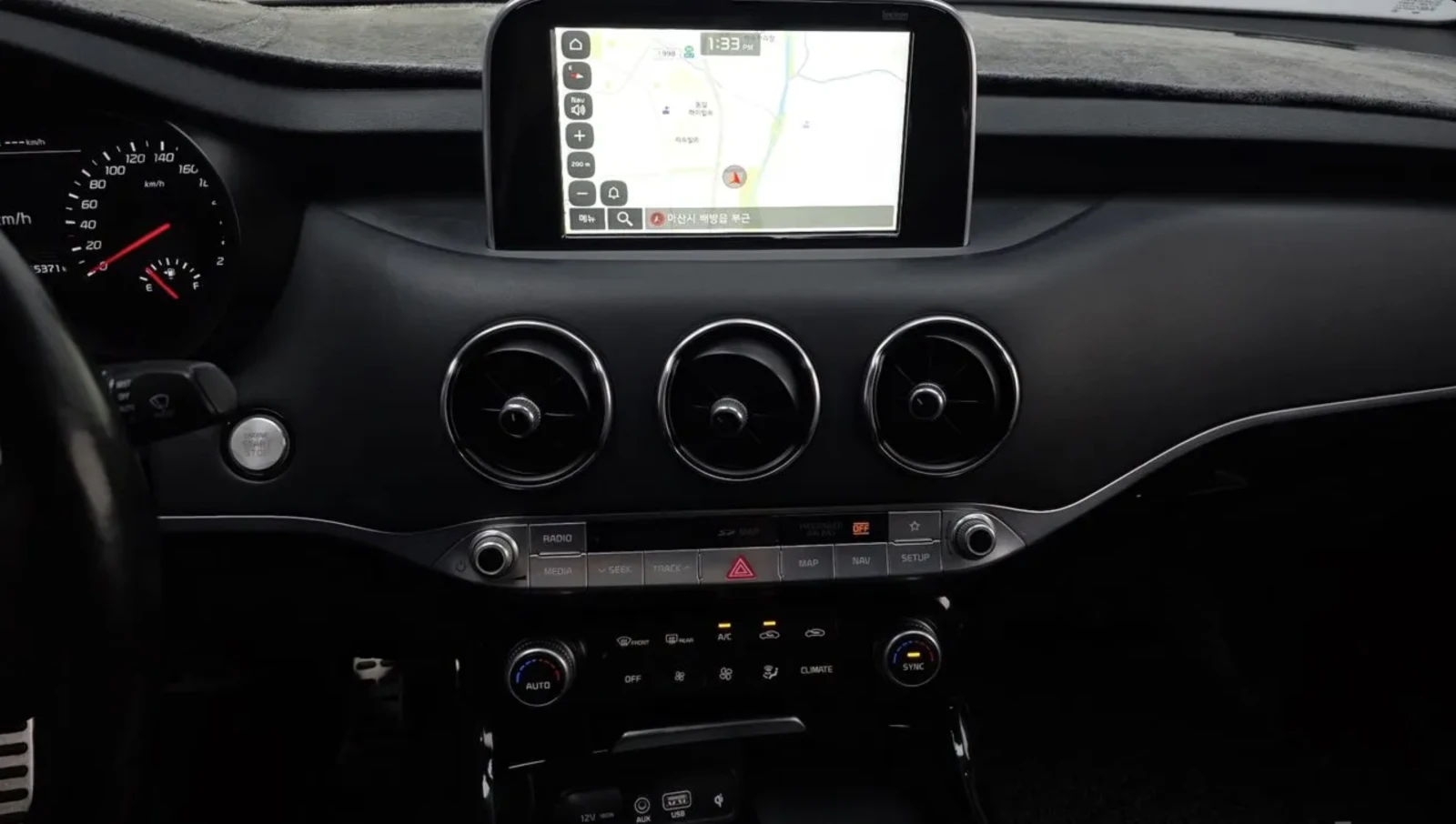 Kia Stinger 2.0 Turbo / GT line Platinum / ОБДУХ / 360 КАМЕРИ, снимка 13 - Автомобили и джипове - 55089063