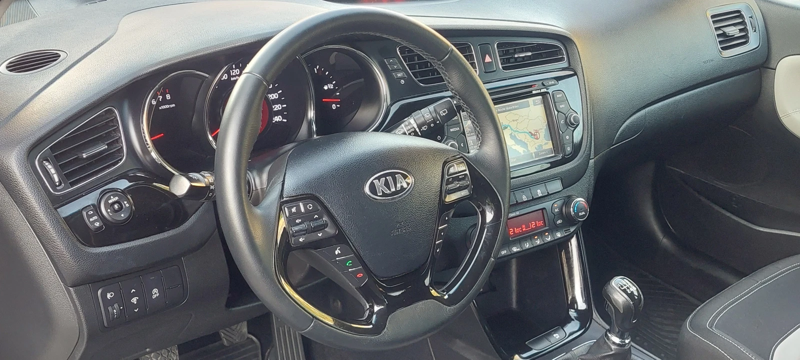 Kia Ceed 1.6 GDI | Mobile.bg � ����������� 15