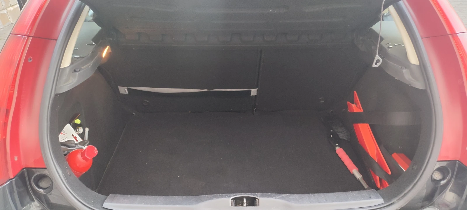 Citroen C4, снимка 8 - Автомобили и джипове - 55555208