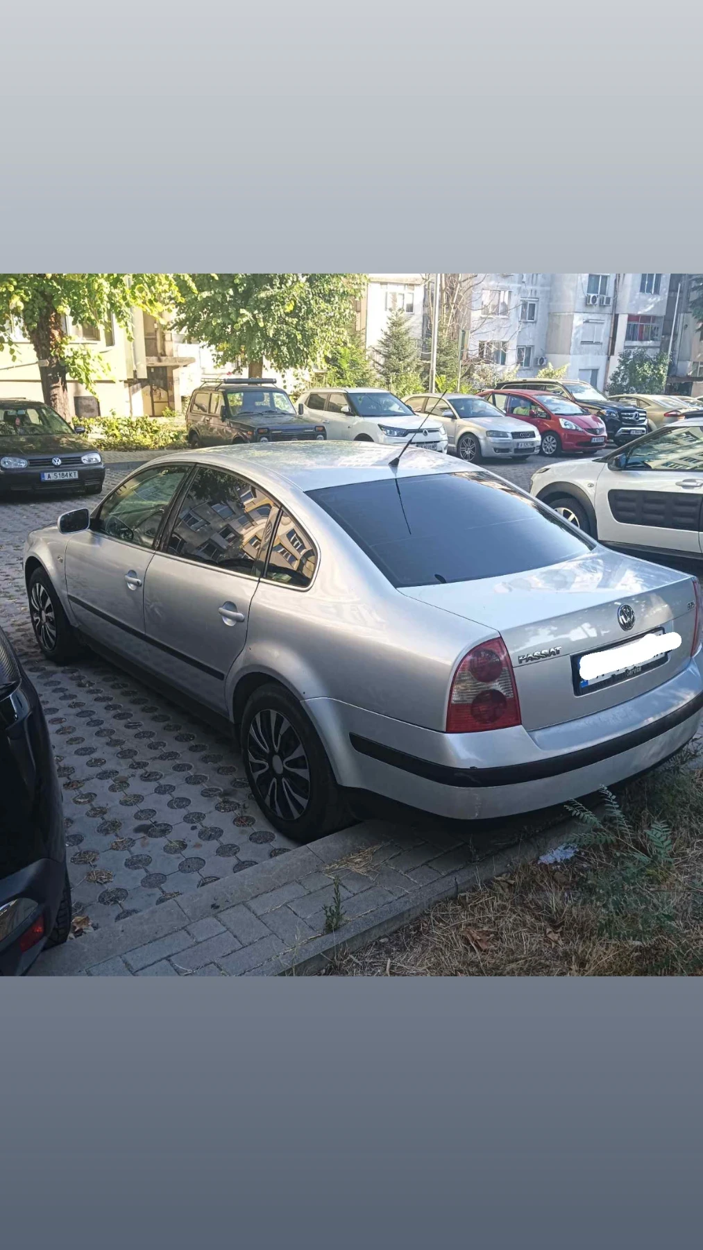 VW Passat 1.9 ТDI, снимка 2 - Автомобили и джипове - 55951056