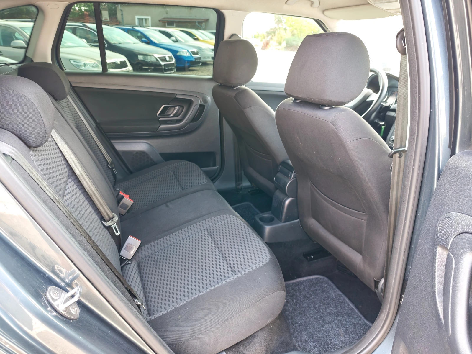 Skoda Fabia 1.6TDI Facelift | Mobile.bg � ����������� 12