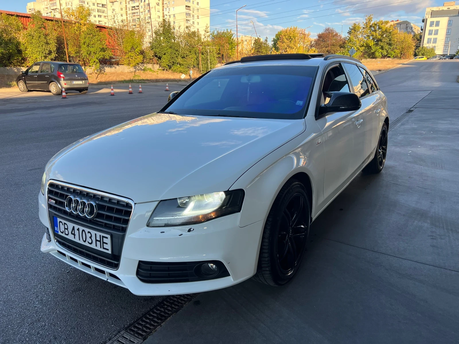Audi A4, снимка 4 - Автомобили и джипове - 56332327