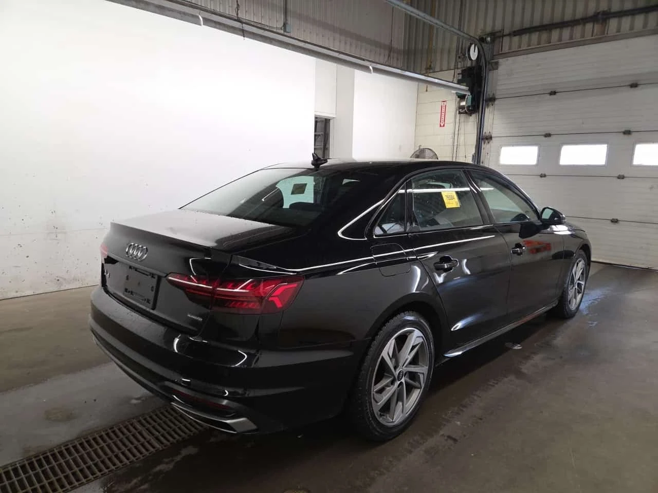 Audi A4 * KOMFORT * CARFAX * ��� ������������ ������ | Mobile.bg � ����������� 3