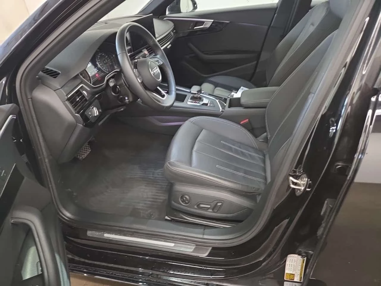 Audi A4 * KOMFORT * CARFAX * ��� ������������ ������ | Mobile.bg � ����������� 5