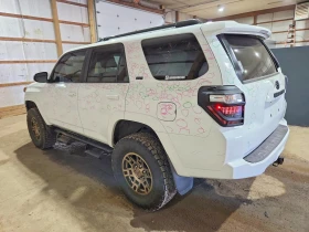 Toyota 4runner 4.0l Sr5, снимка 2