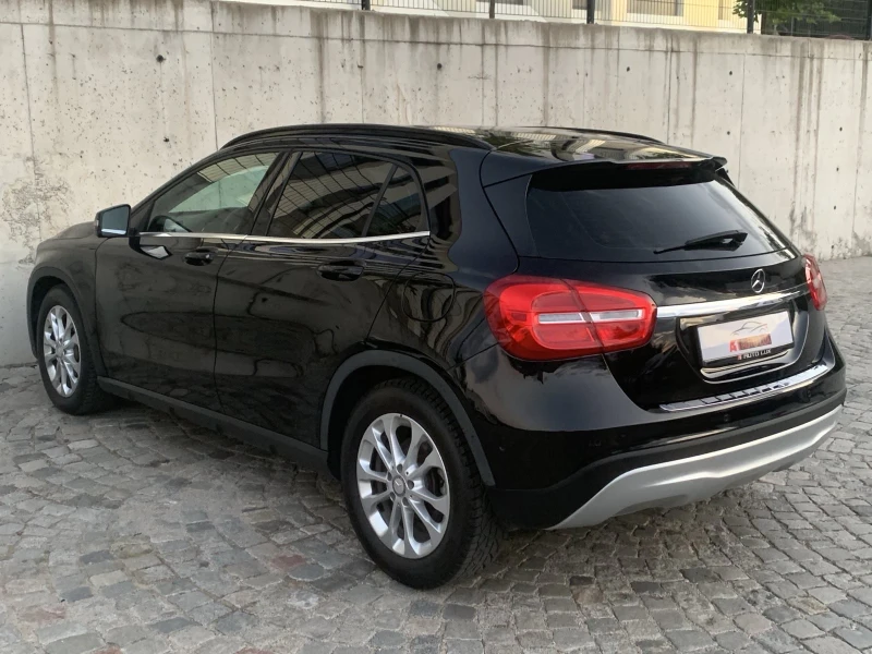 Mercedes-Benz GLA 220 4x4/NAVI/Xenon/Auto/MULTY/Excellent!!!, снимка 3 - Автомобили и джипове - 51231535