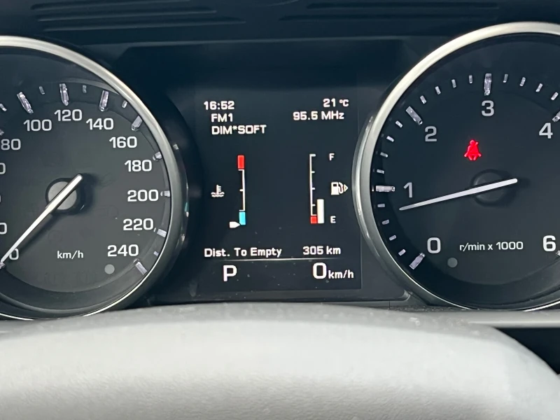 Land Rover Range Rover Sport HSE* V6* 258kc* , снимка 13 - Автомобили и джипове - 51899425