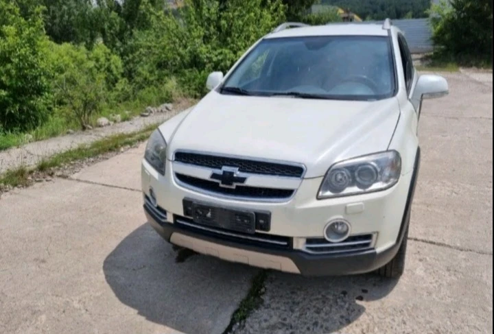 Chevrolet Captiva 4х4, снимка 1 - Автомобили и джипове - 47550818