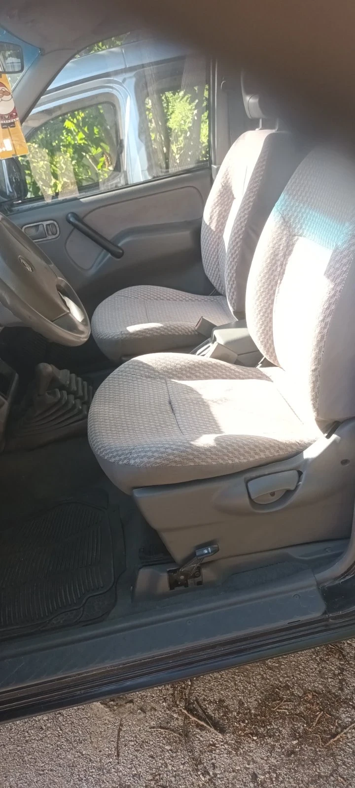 Nissan Terrano 2.7 TDI - изображение 5