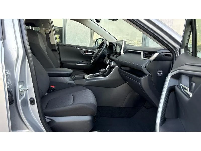 Toyota Rav4 2.0P CVT AWD Executive Plus, снимка 6 - Автомобили и джипове - 53708202