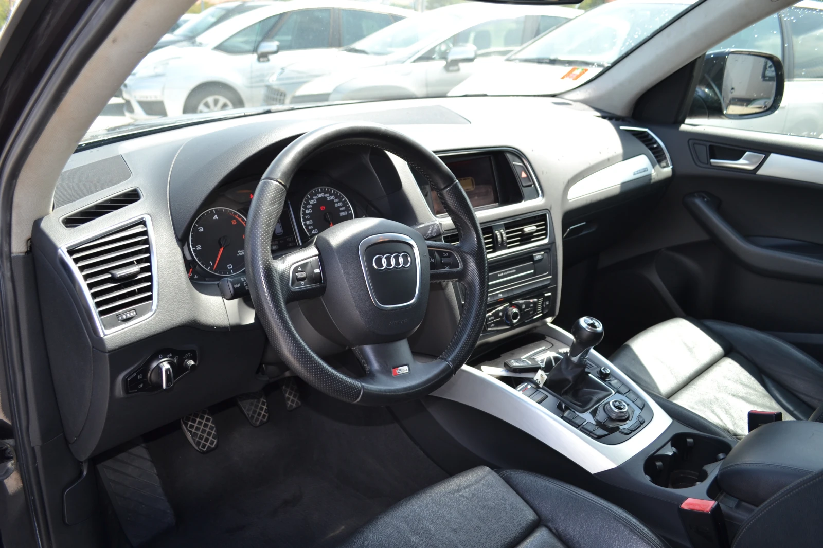 Audi Q5 2.0TDI-S LINE - изображение 10