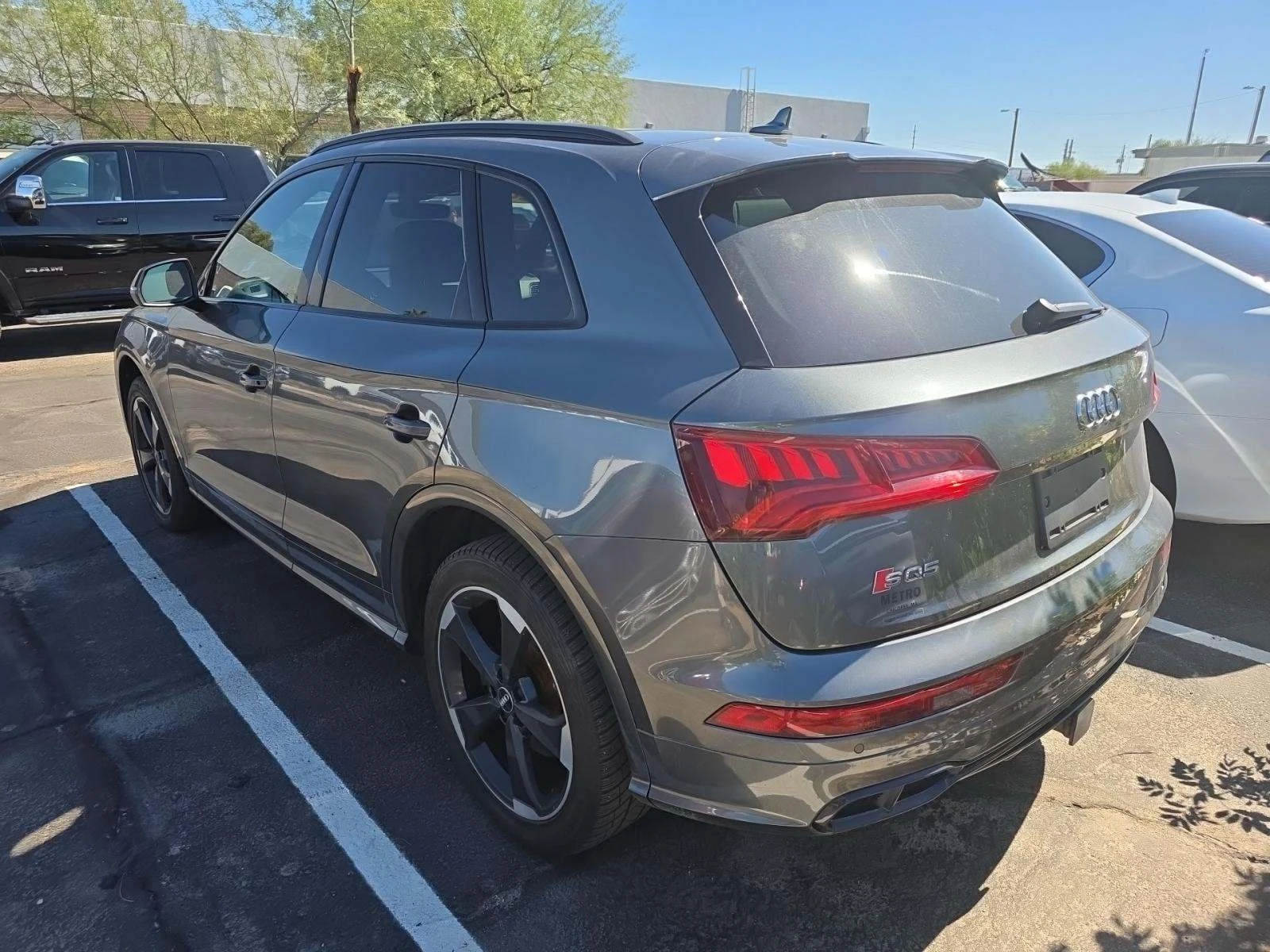 Audi SQ5 * CARFAX * БЕЗ ПЪРВОНАЧАЛНА ВНОСКА - изображение 4