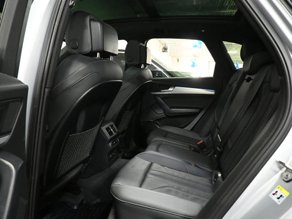 Audi Q5 quattro Premium Plus S Line 45 TFSI - изображение 8
