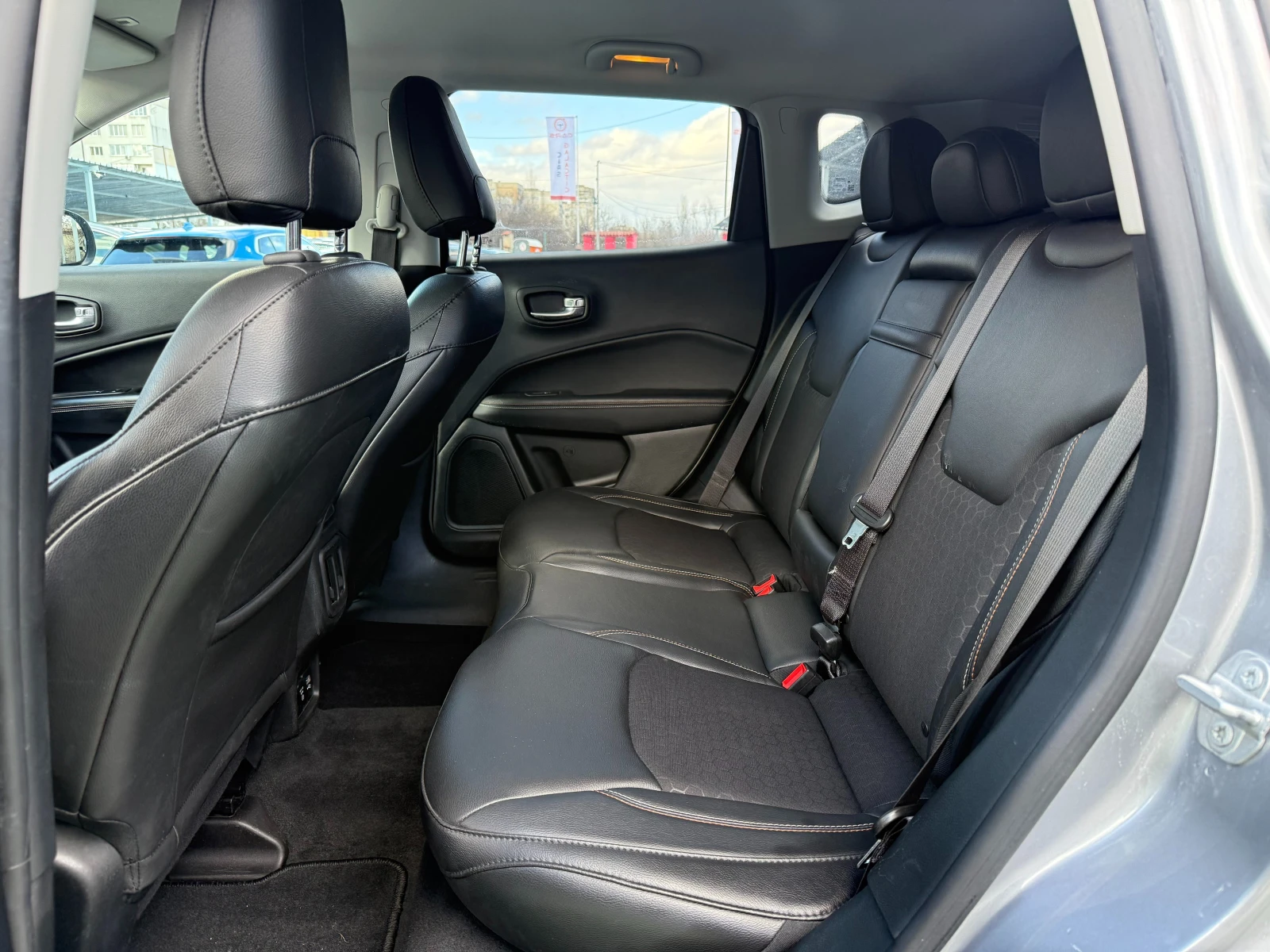 Jeep Compass 2.4 MULTIAIR - изображение 9