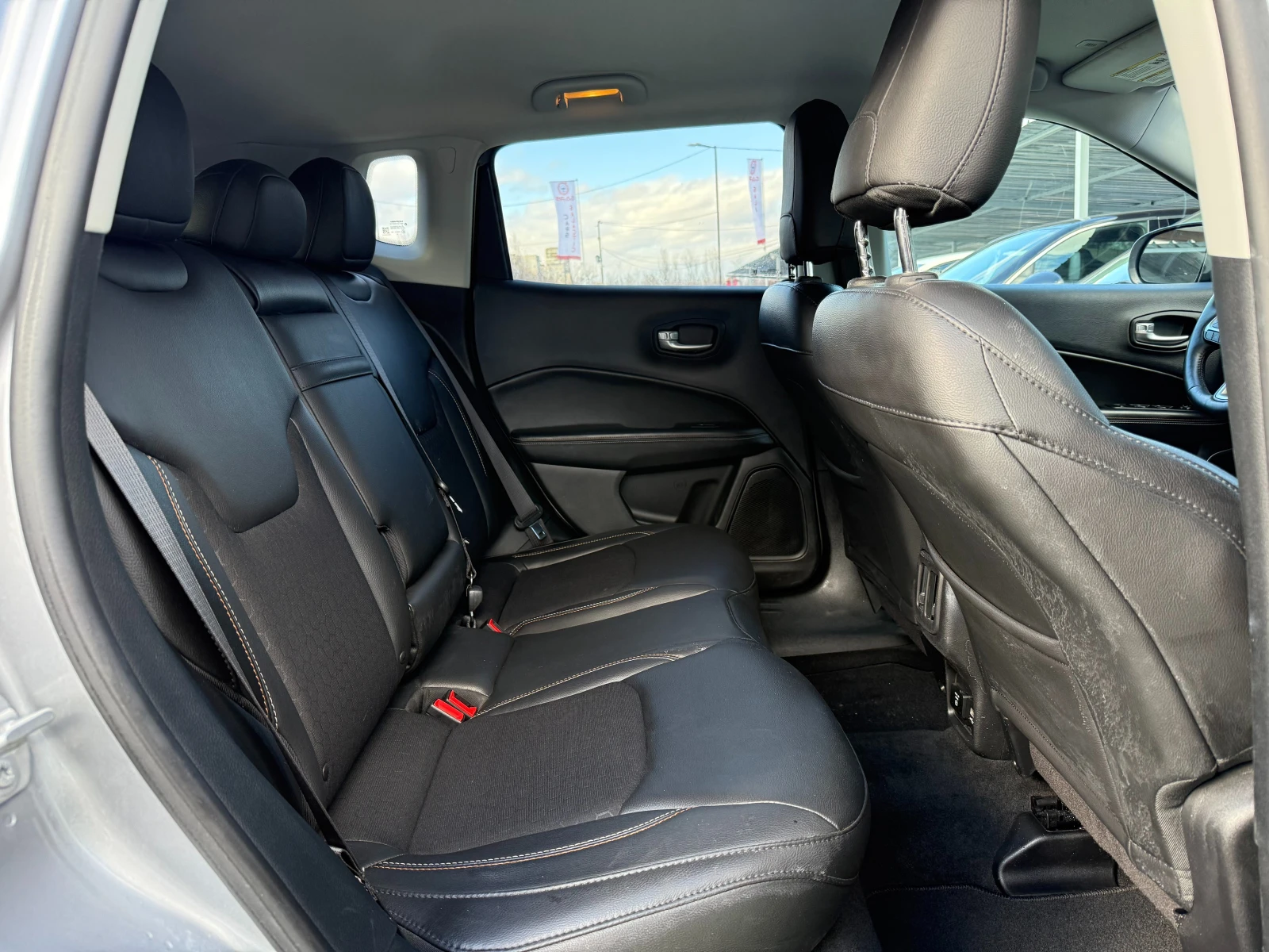 Jeep Compass 2.4 MULTIAIR - изображение 10