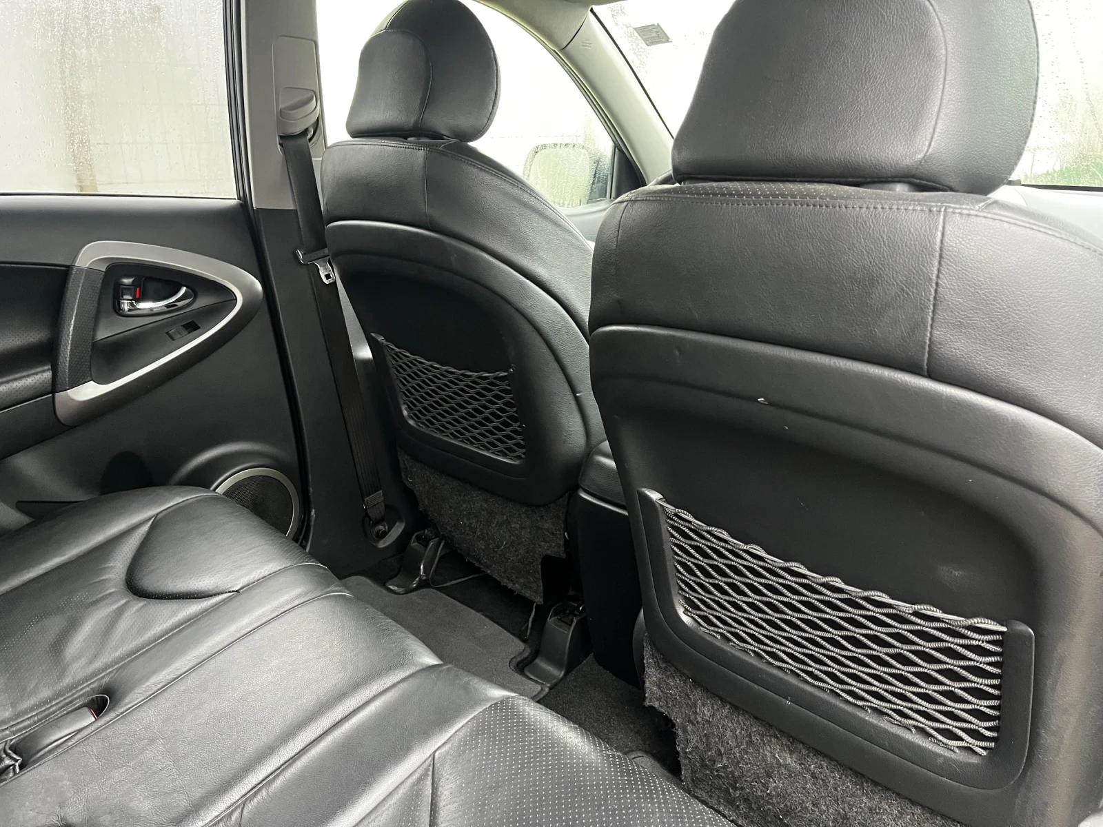 Toyota Rav4, снимка 9 - Автомобили и джипове - 53710995