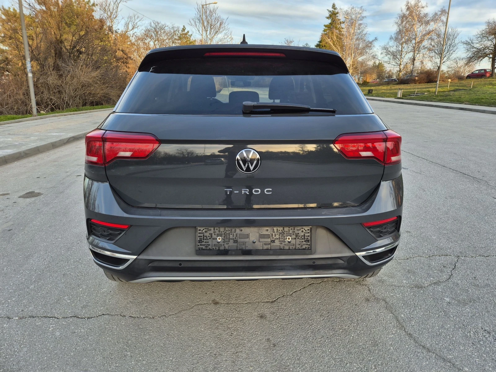 VW T-Roc 2.0TDI DSG7 Distr Assist Камера 2021г - изображение 6