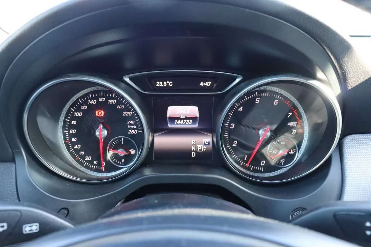 Mercedes-Benz GLA * 250 * CARFAX * БЕЗ ПЪРВОНАЧАЛНА ВНОСКА - изображение 8