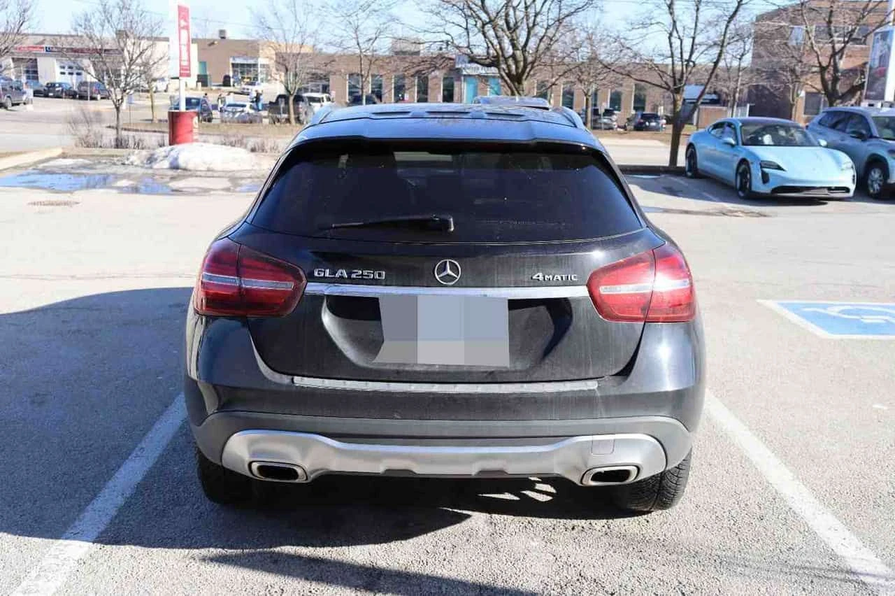 Mercedes-Benz GLA * 250 * CARFAX * БЕЗ ПЪРВОНАЧАЛНА ВНОСКА, снимка 15 - Автомобили и джипове - 53783349