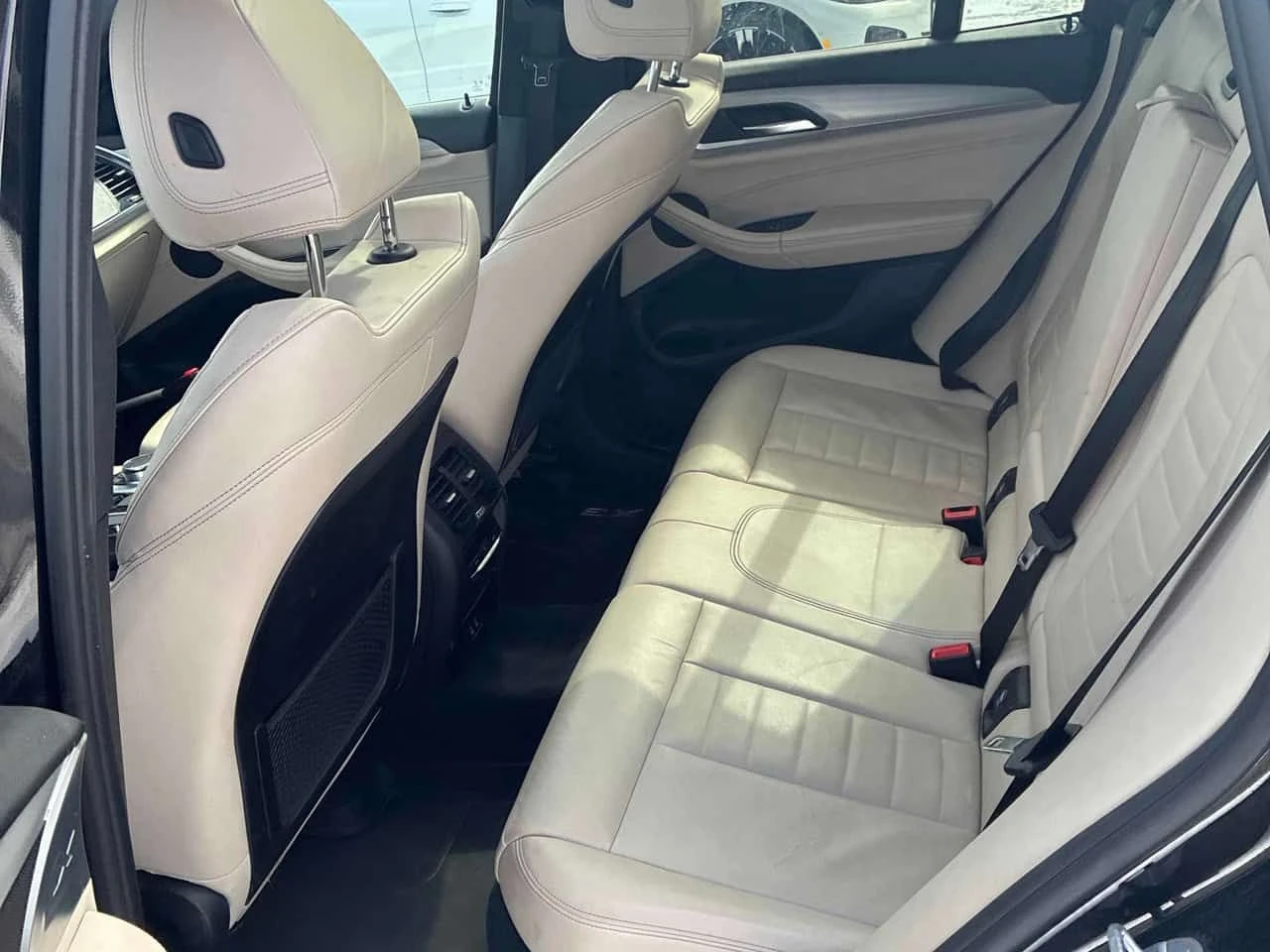 BMW X3 M/xDrive30i /CARFAX/Клип/Панорама/Подгрев/Памет, снимка 10 - Автомобили и джипове - 53830916