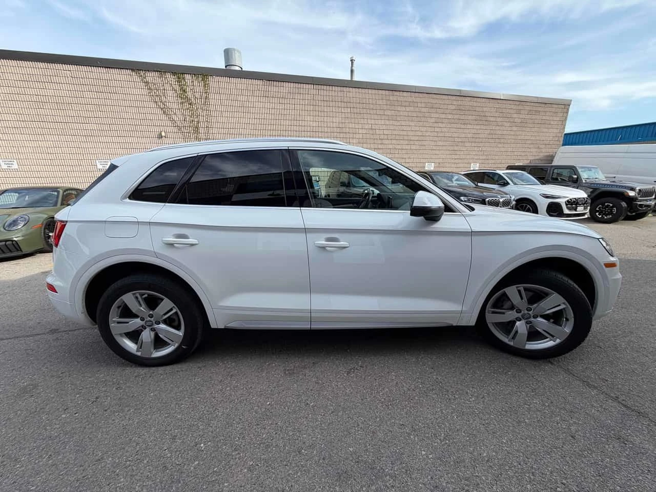 Audi Q5 Technik| DISTR| 360| DIGITAL COCKPIT| BANG&OLUFSEN, снимка 5 - Автомобили и джипове - 54419053