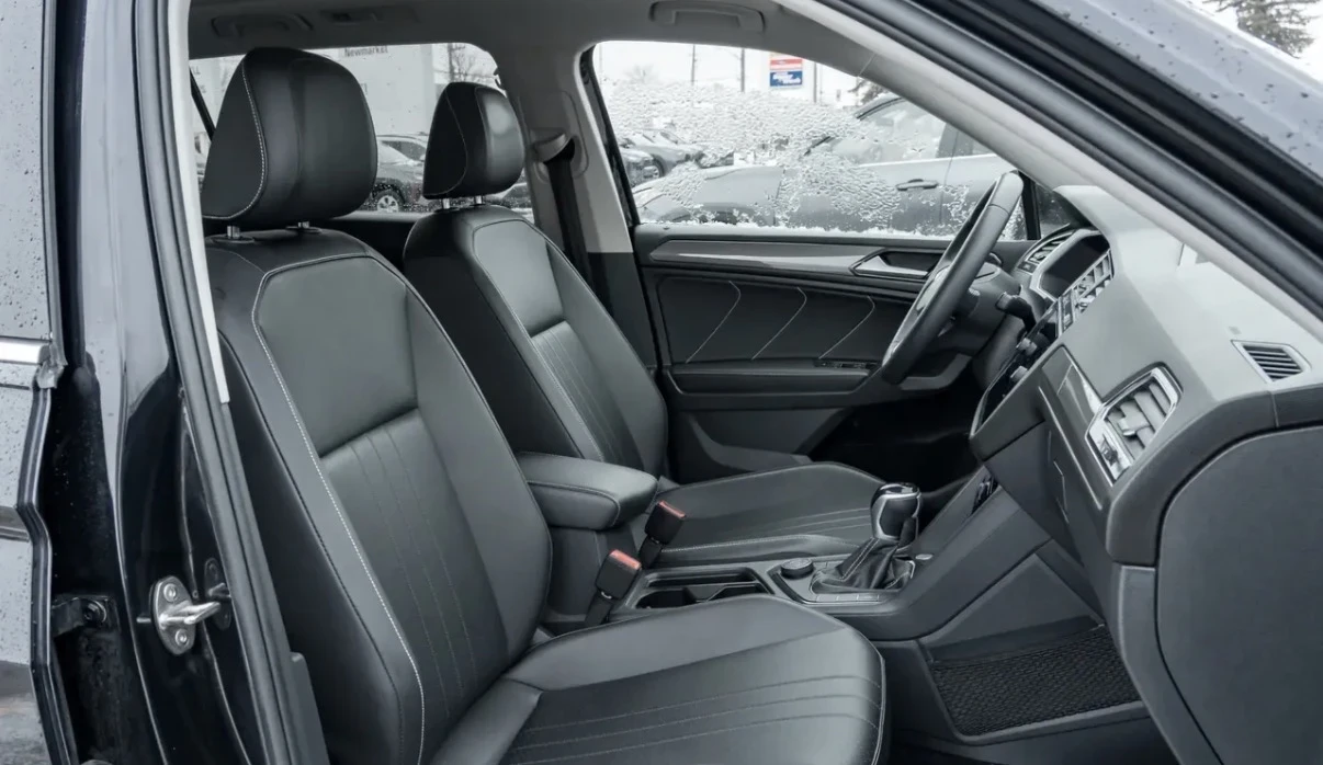 VW Tiguan COMFORTLINE * 7 МЕСТЕН * БЕЗ ИНЦИДЕНТИ * CARFAX * , снимка 10 - Автомобили и джипове - 54670883