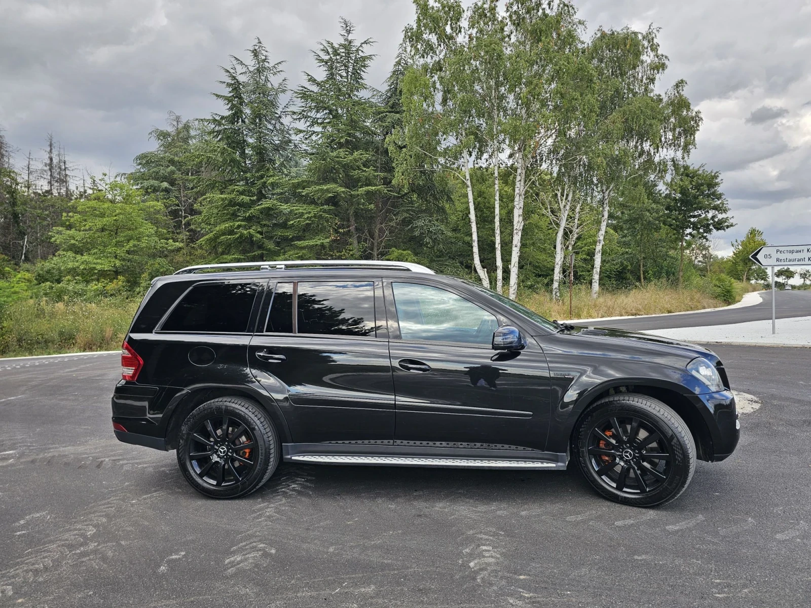 Mercedes-Benz GL 350 Grand Edition, снимка 2 - Автомобили и джипове - 55666463
