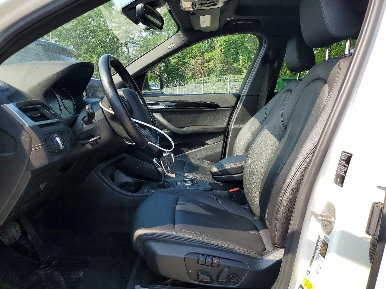 BMW X1 2.0l xDrive28I, снимка 7 - Автомобили и джипове - 56055033