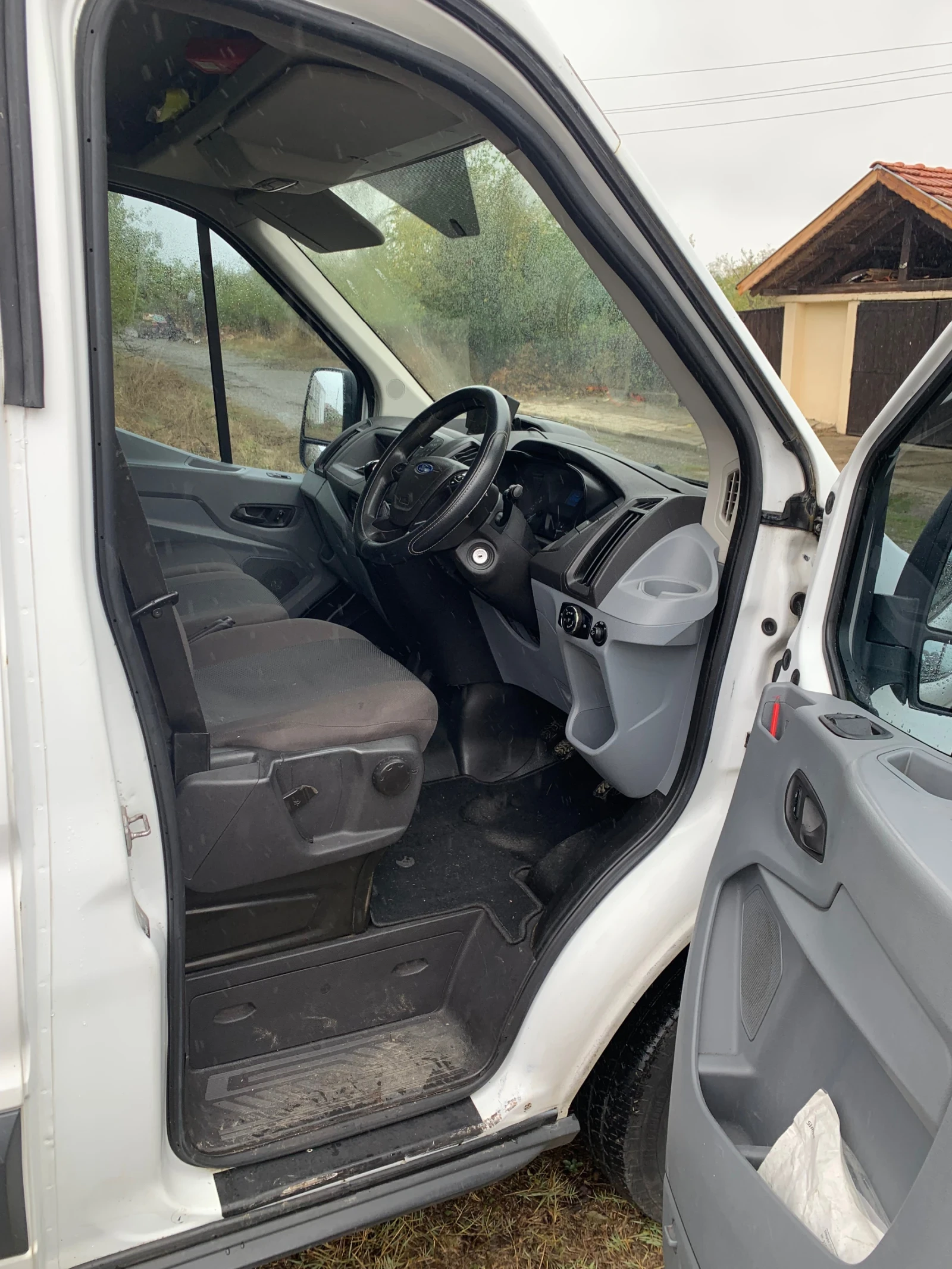 Ford Transit  - изображение 10