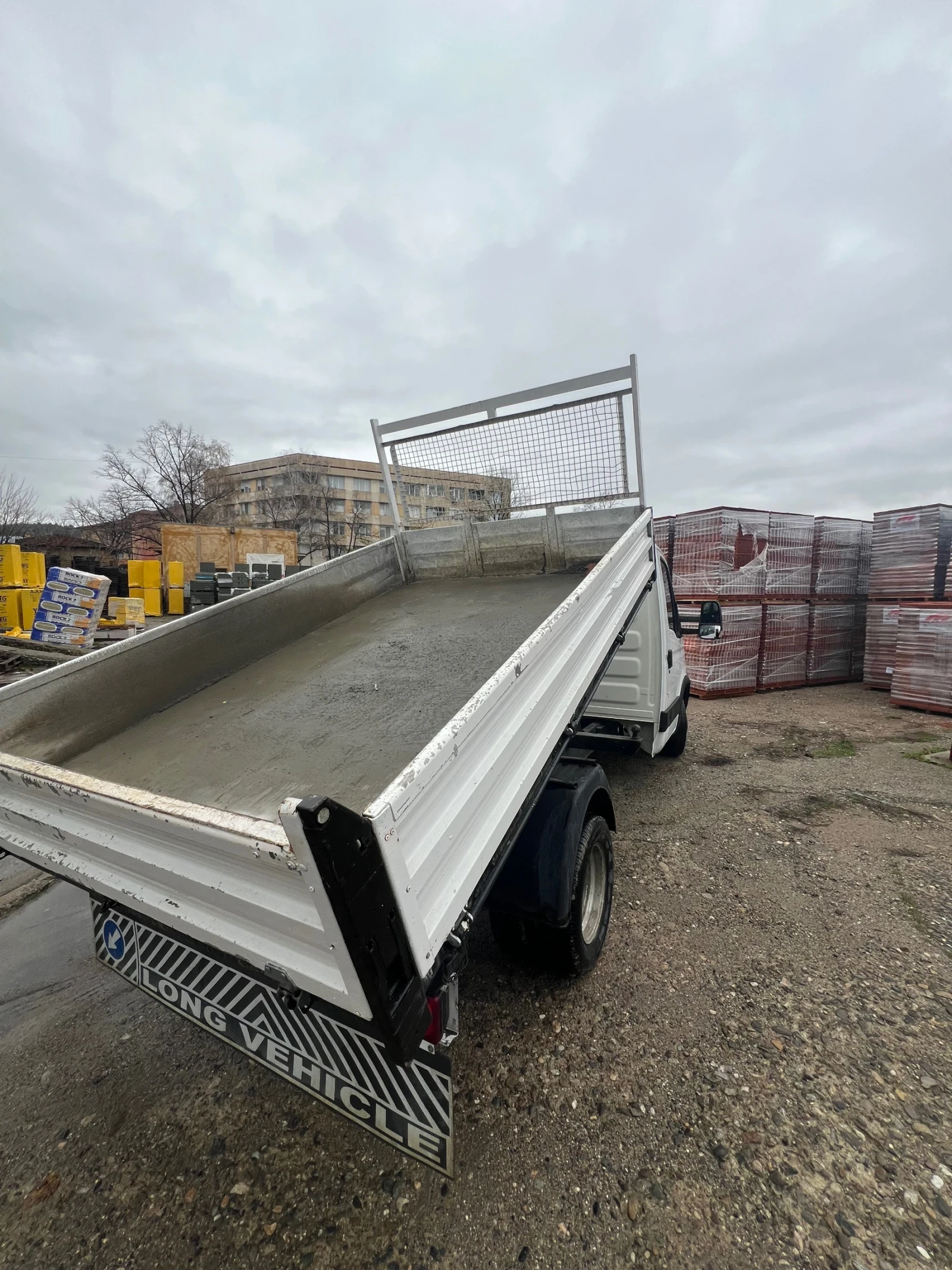 Iveco 35c13 35c12 тристранен самосвал - изображение 2