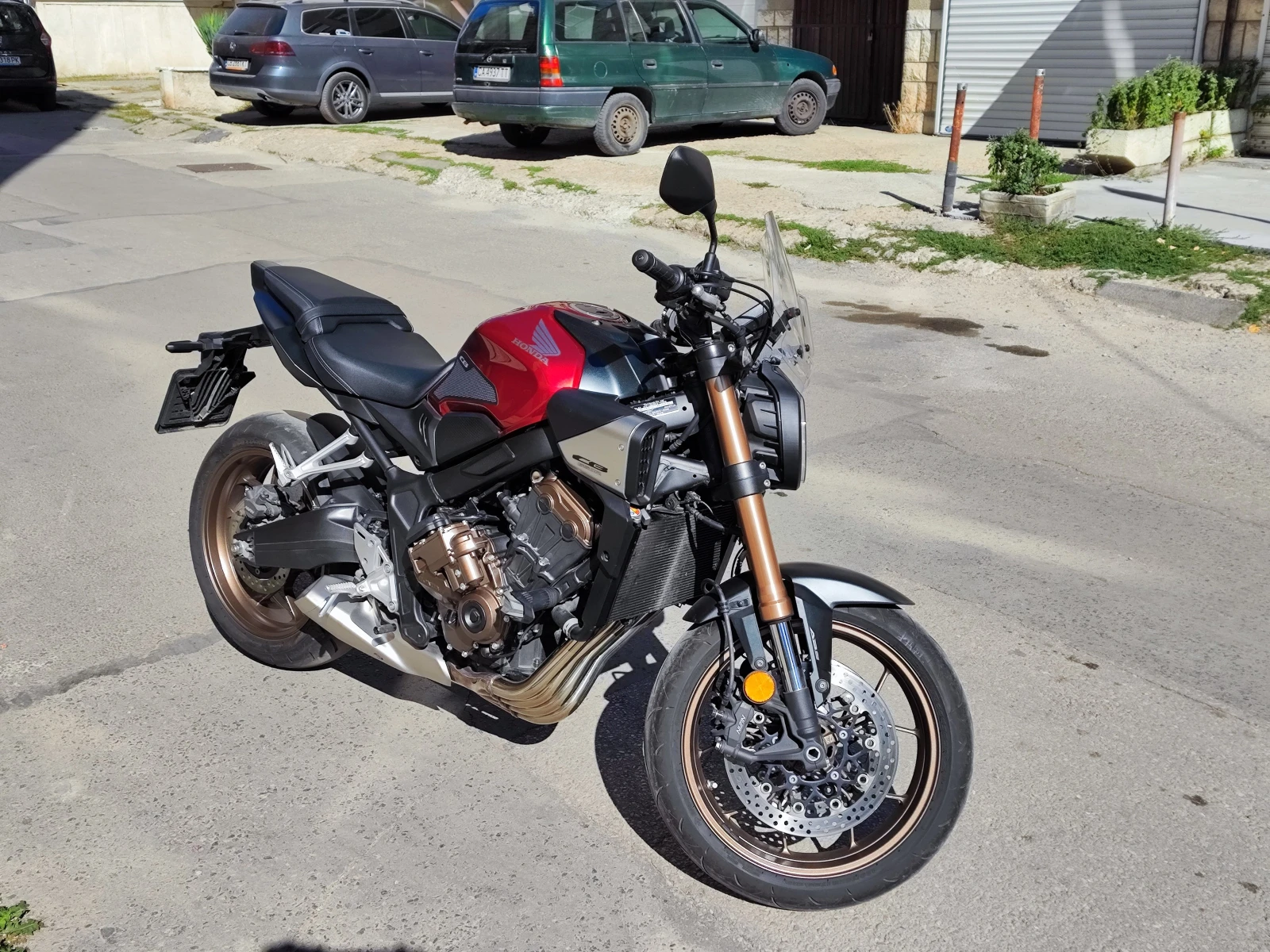 Honda Cb 650R  E-Clutch, снимка 5 - Мотоциклети и мототехника - 53997287