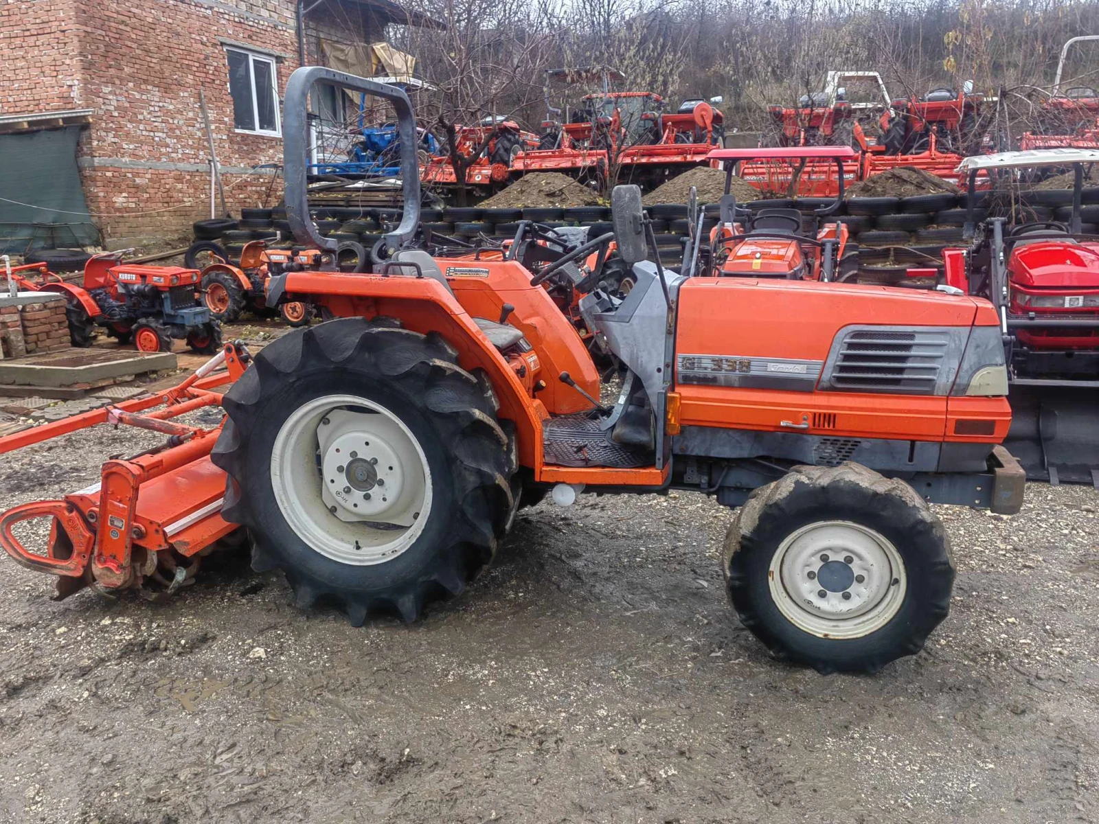 Трактор Kubota GL338 4x4 - изображение 3