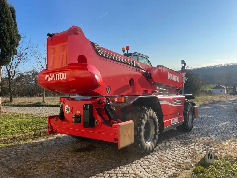 Телескопични товарачи Manitou MRT 3050 PLUS PRIVILEGE С ТРИ УРЕДА ЛИЗИНГ, снимка 6 - Индустриална техника - 43745586