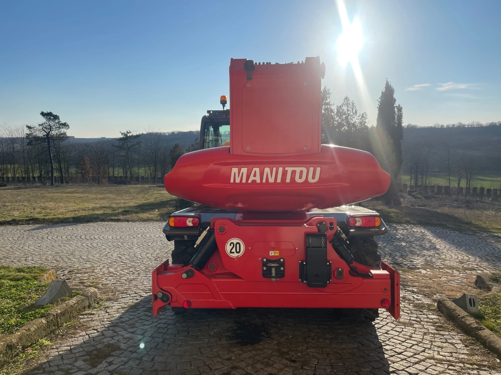 Телескопични товарачи Manitou MRT 3050 PLUS PRIVILEGE С ТРИ УРЕДА ЛИЗИНГ - изображение 7