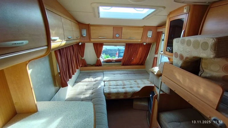 Каравана Award Ace, снимка 7 - Каравани и кемпери - 53508212