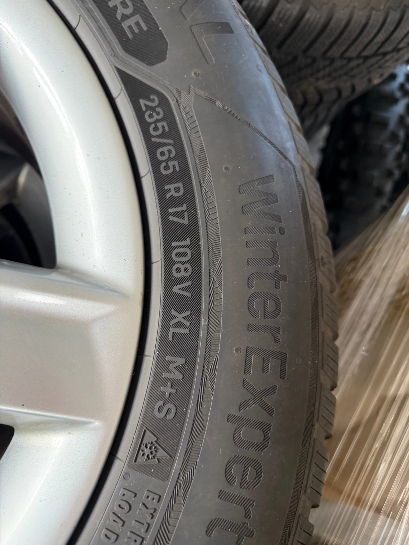 Гуми с джанти Uniroyal 235/65R17, снимка 4 - Гуми и джанти - 54022667