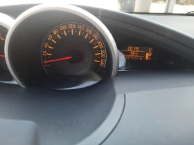 Toyota Verso 2.0 D4D, снимка 4
