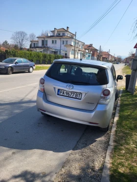 Toyota Verso 2.0 D4D, снимка 2