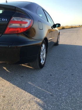 Mercedes-Benz C 220, снимка 4