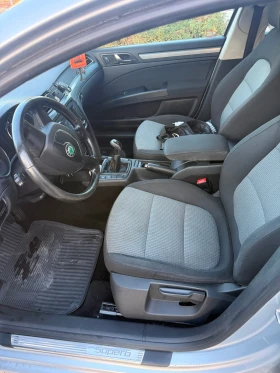 Skoda Superb, снимка 8