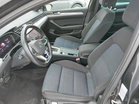 VW Passat Variant GTE Plug-In-Hybrid 1.4 TSI | Mobile.bg    5