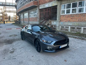 Ford Mustang 5.0 GT 1