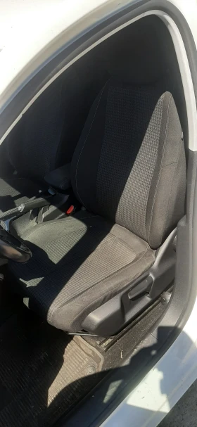 Peugeot 308 1.5 hdi - 11 лв. - 37858563 5