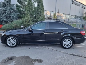     Mercedes-Benz E 220 / 