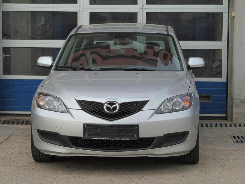 Mazda 3 1.6i/SPORT/FACE-LIFT, снимка 2 - Автомобили и джипове - 46371053