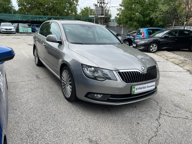 Skoda Superb 2.0TDI  6DSG , снимка 1 - Автомобили и джипове - 47081866