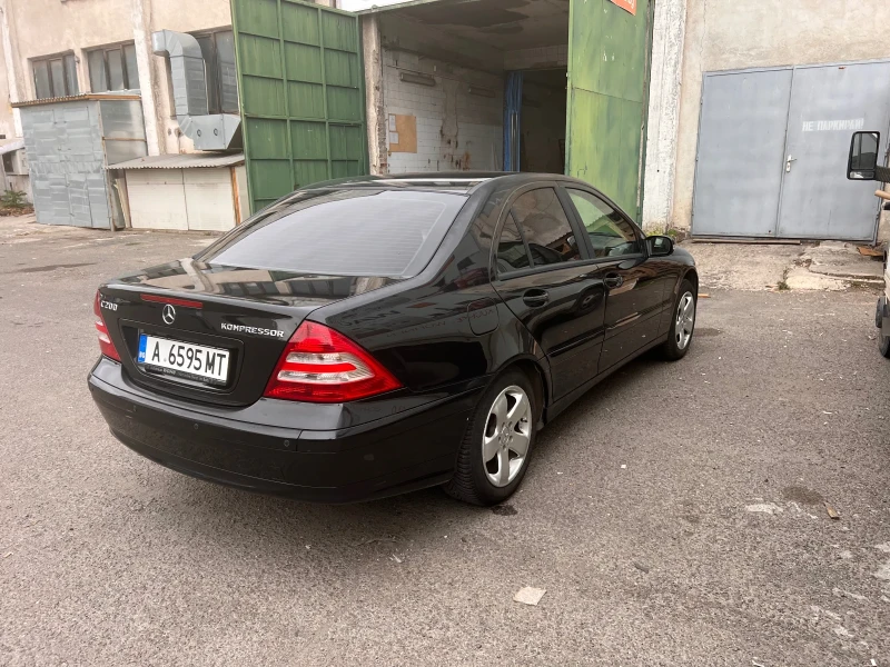 Mercedes-Benz C 200 Kompressor , снимка 3 - Автомобили и джипове - 47594871