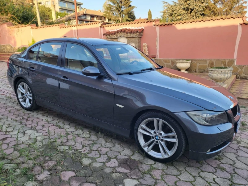 BMW 320 D Avtomat , снимка 5 - Автомобили и джипове - 48031950